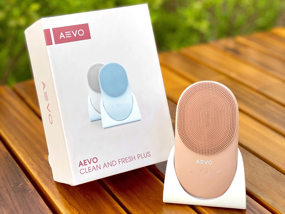 Máy rửa mặt Aevo Clean & Fresh Plus màu hồng cam Máy rửa mặt Aevo Clean & Fresh Plus màu hồng cam
