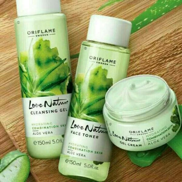 Combo dưỡng da nha đam Oriflame mang đến cho bạn làn da tươi tắn và mềm mại Combo dưỡng da nha đam Oriflame mang đến cho bạn làn da tươi tắn và mềm mại