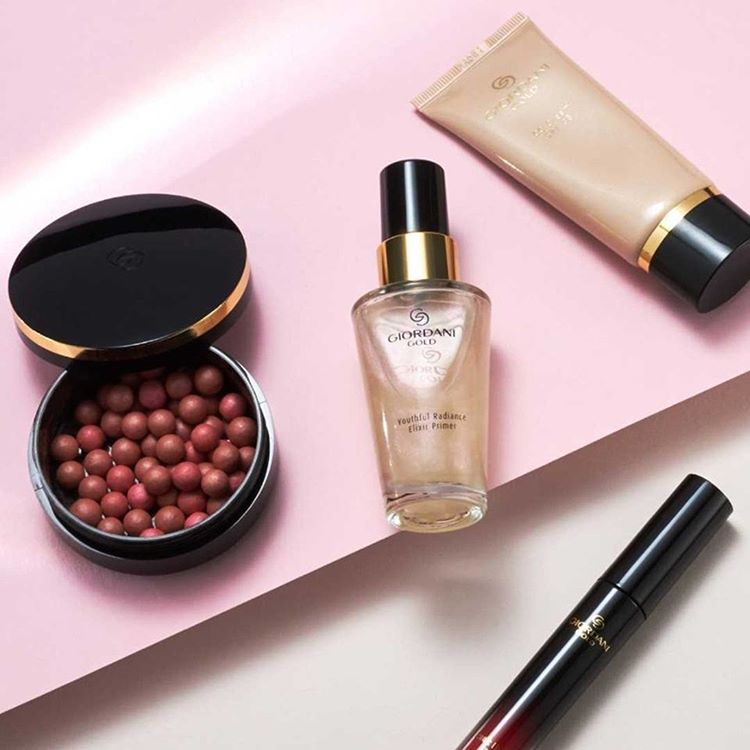 Kem CC trang điểm Giordani Gold CC Cream SPF35 – sản phẩm trang điểm giúp chị em tỏa sáng Kem CC trang điểm Giordani Gold CC Cream SPF35 – sản phẩm trang điểm giúp chị em tỏa sáng