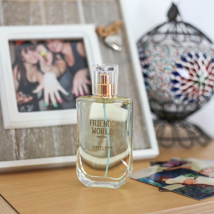 Nước hoa nữ Oriflame 33962 hương hoa trái và gỗ nữ tính Nước hoa nữ Oriflame 33962 hương hoa trái và gỗ nữ tính