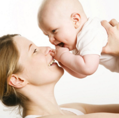 Những lưu ý chăm sóc sức khỏe phụ nữ sau khi sinh cần biết Những lưu ý chăm sóc sức khỏe phụ nữ sau khi sinh cần biết