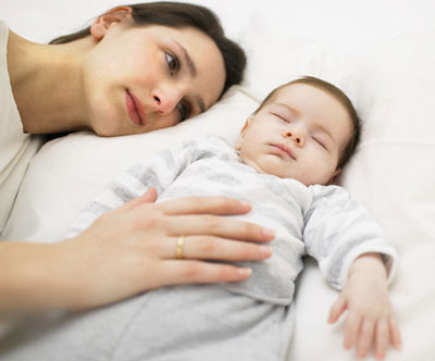 Kiểm định máy thủy bình như thế nào? chăm sóc mẹ và bé sau sinh