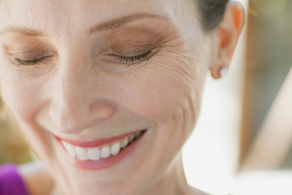 Làn da bị teo, nhăn và mỏng