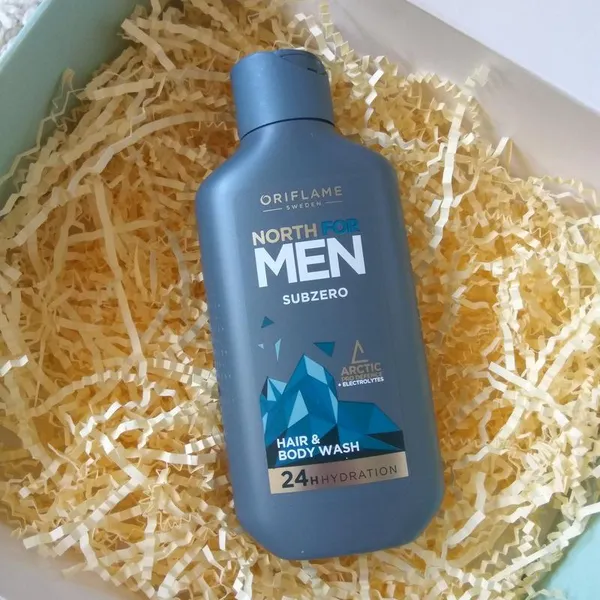 Sữa tắm gội toàn thân Oriflame cho nam Subzero 35878 North for Men 250ml 