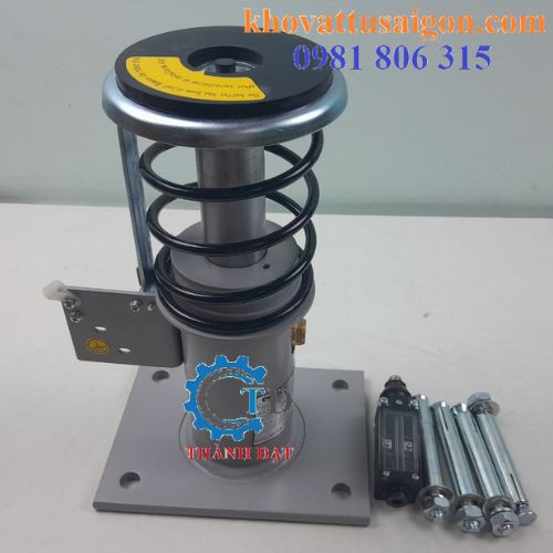 giam-chan-cabin-thang-may-thuy-luc giam-chan-cabin-thang-may-thuy-luc