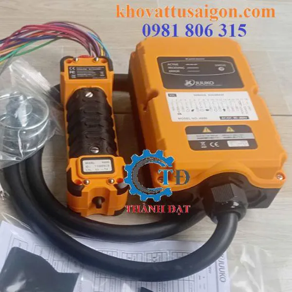 Điều khiển từ xa cầu trục Juuko K600 chính hãng