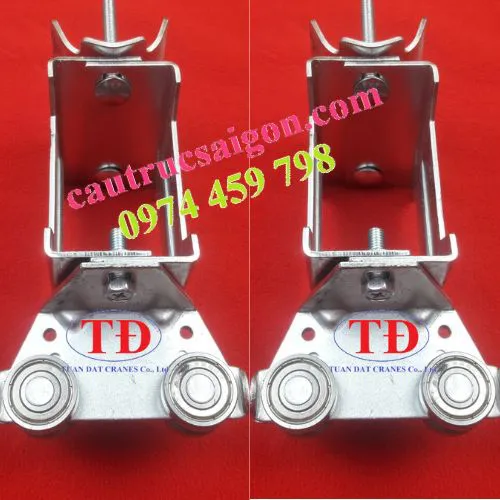 Con lăn dẫn hướng ray C cầu trục