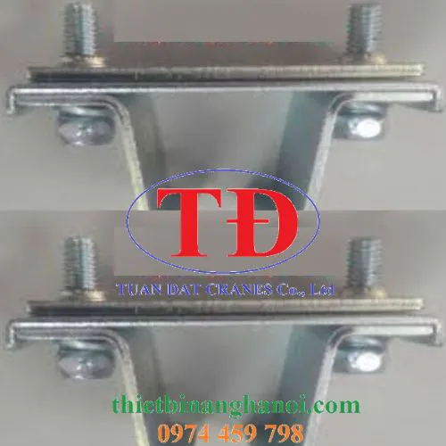 Kẹp cố định ray C cầu trục