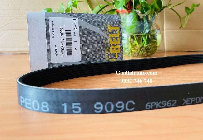 Dây curoa tổng truyền lực từ trục khuỷu đến nhiều bộ phận quan Dây curoa tổng truyền lực từ trục khuỷu đến nhiều bộ phận quan