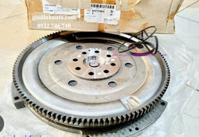 bánh đà được cấu tạo từ nhiều chi tiết bộ phận khác nhau bánh đà được cấu tạo từ nhiều chi tiết bộ phận khác nhau