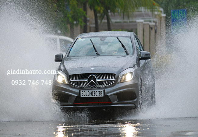 để tránh hỏng hóc xe khi di chuyển điều kiện thời tiết xấu như mưa cần đi chậm để tránh hỏng hóc xe khi di chuyển điều kiện thời tiết xấu như mưa cần đi chậm