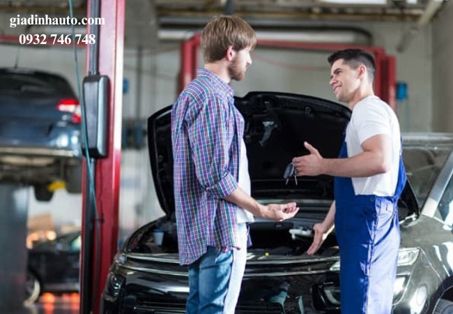 Gara bảo dưỡng ô tô chuyên nghiệp sẽ luôn đưa ra báo giá rõ ràng và minh bạch trước khi bảo dưỡng Gara bảo dưỡng ô tô chuyên nghiệp sẽ luôn đưa ra báo giá rõ ràng và minh bạch trước khi bảo dưỡng