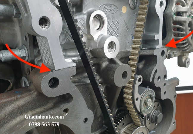 Chỉ cần lệch 1 răng cam, động cơ có thể hoạt động sai thời điểm, gây giật, hụt hơi Chỉ cần lệch 1 răng cam, động cơ có thể hoạt động sai thời điểm, gây giật, hụt hơi