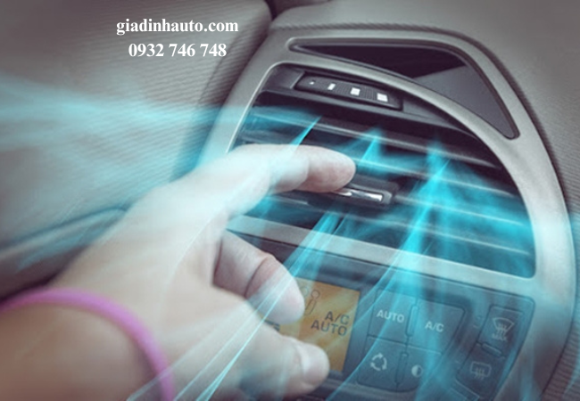 Kiểm tra hệ thống điều hòa và kính chắn gió giữ cho không gian bên trong xe luôn thoáng mát và dễ chịu Kiểm tra hệ thống điều hòa và kính chắn gió giữ cho không gian bên trong xe luôn thoáng mát và dễ chịu