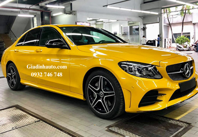 Mức giá sơn xe Mercedes có thể tùy theo loại sơn, diện tích cần sơn, tình trạng xe và địa điểm thực hiện Mức giá sơn xe Mercedes có thể tùy theo loại sơn, diện tích cần sơn, tình trạng xe và địa điểm thực hiện