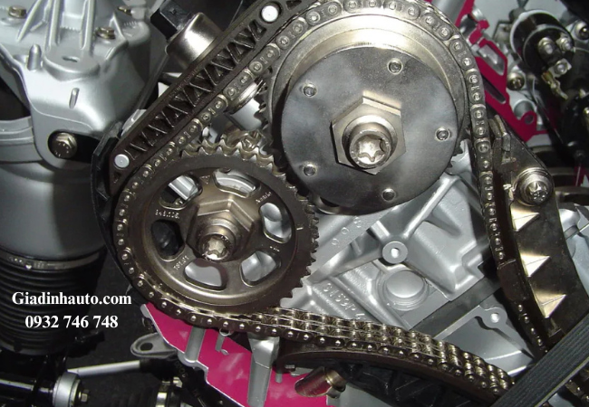 có xe ô tô xài xích cam thì tuổi thọ sẽ bền hơn có xe ô tô xài xích cam thì tuổi thọ sẽ bền hơn