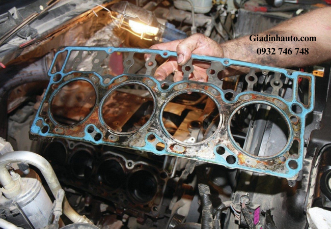 kiểm tra động cơ định kì ngăn ngừa hư hỏng trở nên nghiêm trọng kiểm tra động cơ định kì ngăn ngừa hư hỏng trở nên nghiêm trọng