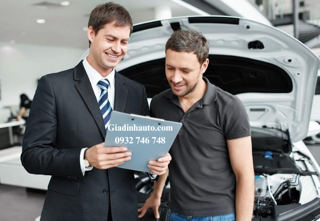 Đừng ngại quan sát, đặt câu hỏi và đánh giá cách họ phản hồi trước khi giao xe. Đừng ngại quan sát, đặt câu hỏi và đánh giá cách họ phản hồi trước khi giao xe.