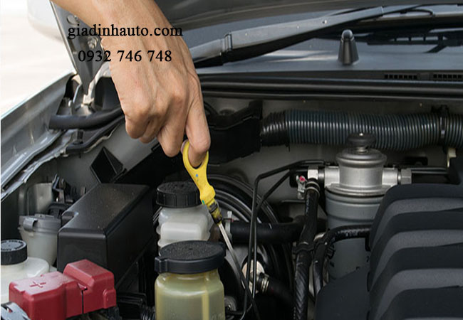 kiểm tra dầu hộp số ô tô thường xuyên là cách để bảo vệ hộp số kiểm tra dầu hộp số ô tô thường xuyên là cách để bảo vệ hộp số