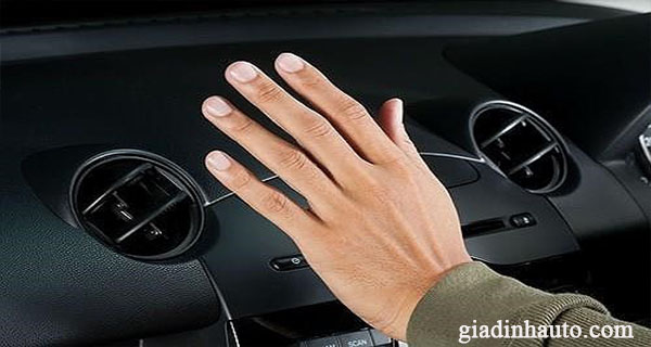 bảo dưỡng điều hòa ô tô bảo dưỡng điều hòa ô tô