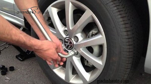 bảo dưỡng phanh ô tô bảo dưỡng phanh ô tô