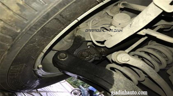 giảm xóc ô tô giảm xóc ô tô