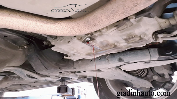 nhớt hộp số xe ô tô nhớt hộp số xe ô tô