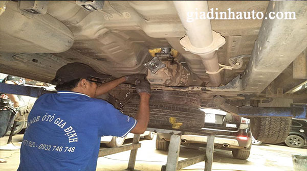 phủ gầm xe ô tô phủ gầm xe ô tô