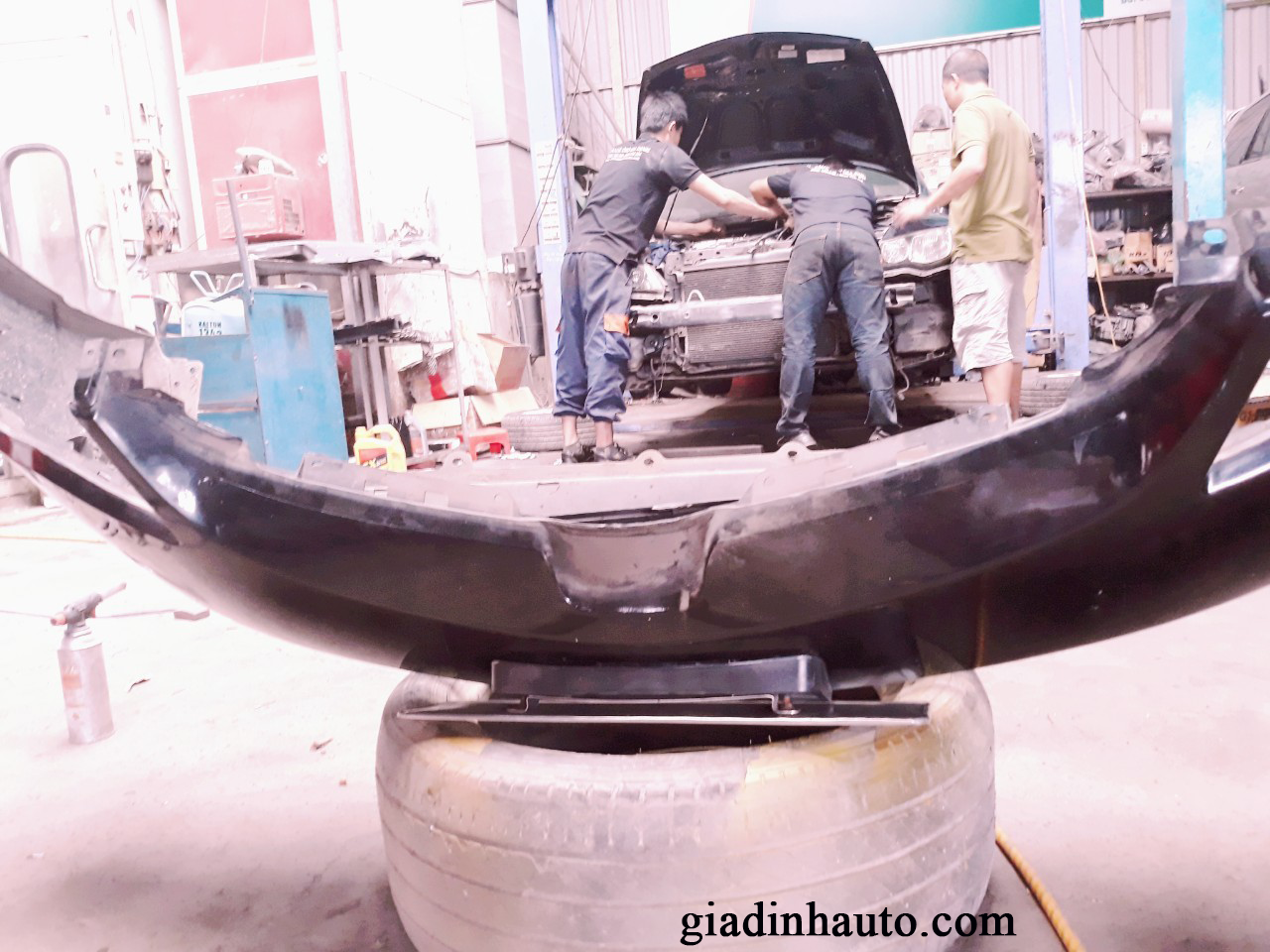 sơn xe ô tô giá rẻ sơn xe ô tô giá rẻ