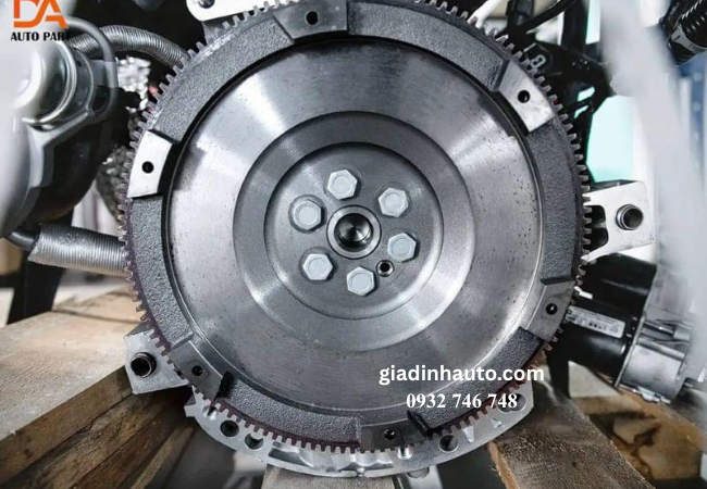 có thể quan sát bằng mắt thường để nhận diện sự hư hỏng từ bánh đà có thể quan sát bằng mắt thường để nhận diện sự hư hỏng từ bánh đà