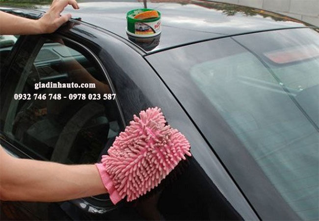 làm sạch vùng bị xước để dặm sơn làm sạch vùng bị xước để dặm sơn