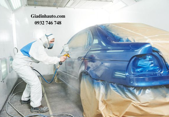 Việc sơn lại xe còn giúp bảo vệ lớp kim loại bên trong khỏi bị gỉ sét do tác động của môi trường Việc sơn lại xe còn giúp bảo vệ lớp kim loại bên trong khỏi bị gỉ sét do tác động của môi trường