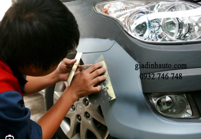 cần loại bỏ các vết nứt, rỉ sét trước khi sơn dặm ô tô cần loại bỏ các vết nứt, rỉ sét trước khi sơn dặm ô tô