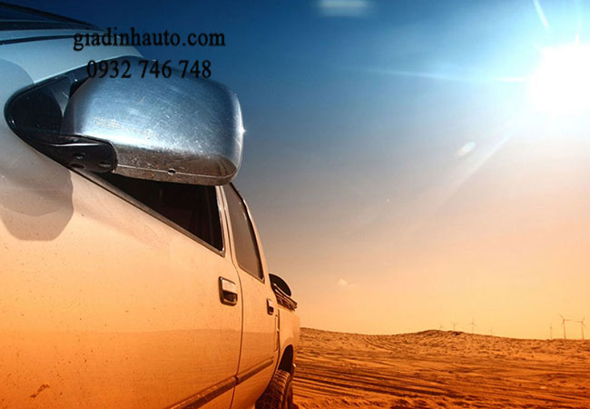 tác động của thời tiết có thể làm cho màu sơn ô tô bị phai màu tác động của thời tiết có thể làm cho màu sơn ô tô bị phai màu