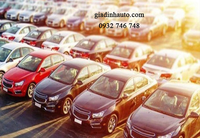 tránh đổ xe dưới trời nắng để làm hỏng vết sơn xe ô tô tránh đổ xe dưới trời nắng để làm hỏng vết sơn xe ô tô