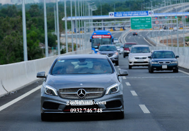 hãy đảm bảo kiểm tra mọi thiết bị trên xe để đảm bảo an toàn khi thực hiện chuyến đi dài hãy đảm bảo kiểm tra mọi thiết bị trên xe để đảm bảo an toàn khi thực hiện chuyến đi dài