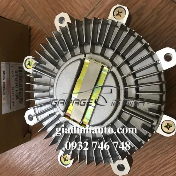 LY TÂM QUẠT GIÓ MITSUBISHI PAJERO V33