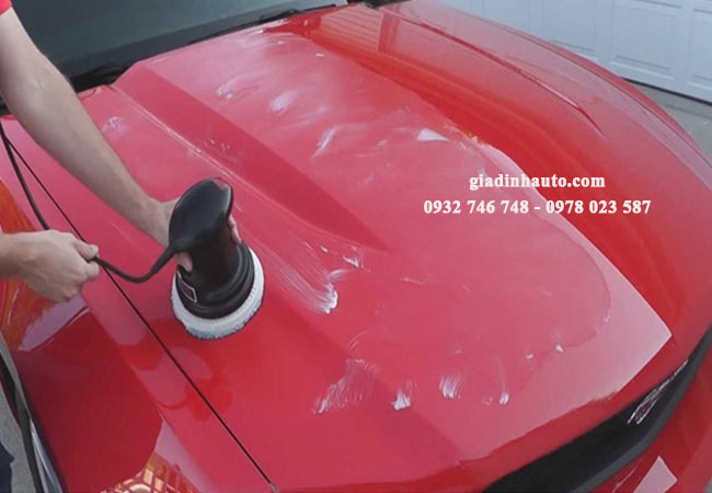 waxing định kỳ để bảo vệ lớp sơn dặm của xe waxing định kỳ để bảo vệ lớp sơn dặm của xe