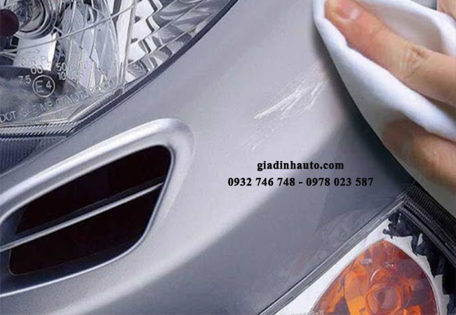 xử lí các vết xước khi sơn dặm cho ô tô xử lí các vết xước khi sơn dặm cho ô tô
