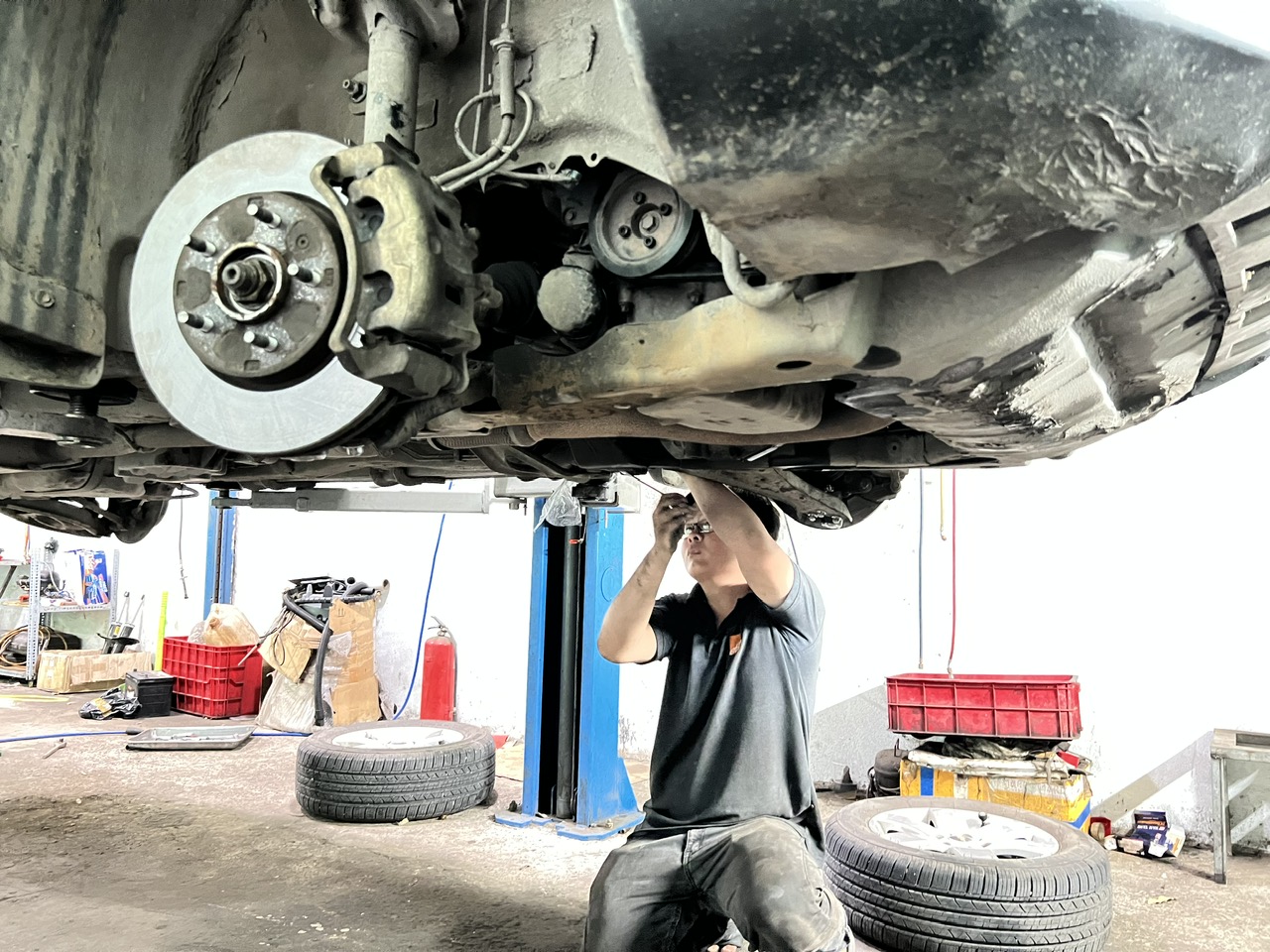 Garage ô tô Gia Định là địa chỉ đáng tin cậy khi các bác muốn kiểm tra, bảo trì hộp số dành cho xế yêu Garage ô tô Gia Định là địa chỉ đáng tin cậy khi các bác muốn kiểm tra, bảo trì hộp số dành cho xế yêu