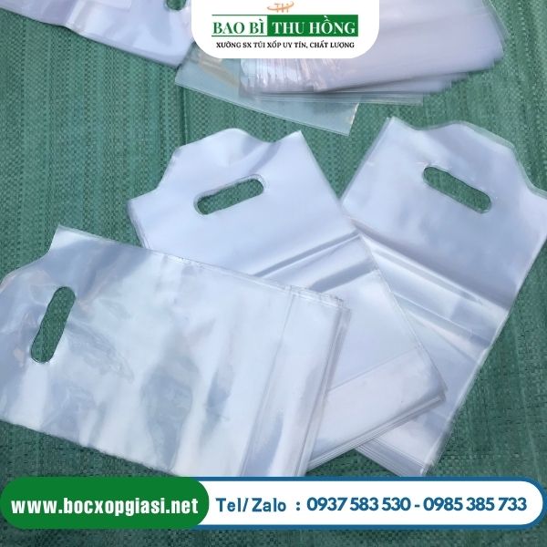 Thu Hồng cung cấp túi đựng ly trà sữa giá rẻ, đảm bảo chất lượng cho mọi cửa hàng. Thu Hồng cung cấp túi đựng ly trà sữa giá rẻ, đảm bảo chất lượng cho mọi cửa hàng.