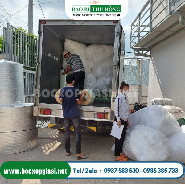 Chúng tôi hỗ trợ giao hàng tận nơi, miễn phí ship TpHCM Chúng tôi hỗ trợ giao hàng tận nơi, miễn phí ship TpHCM