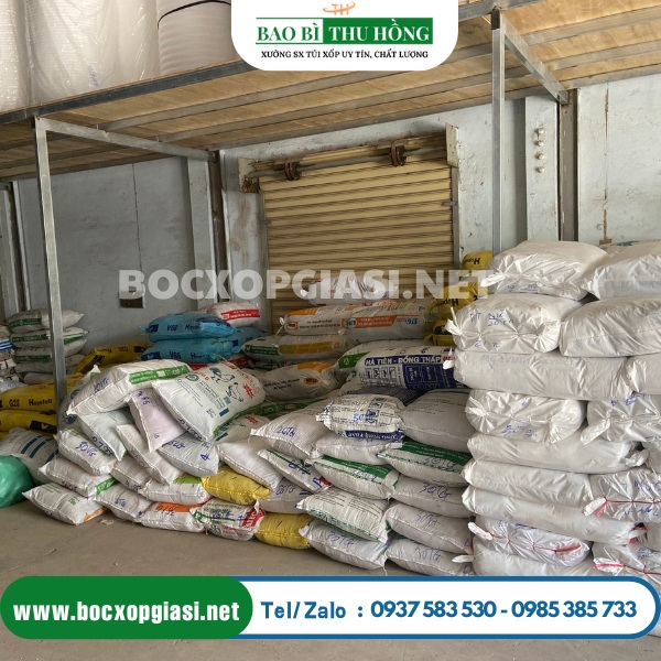 Sản xuất găng tay ni lông số lượng lớn, luôn sẵn kho Sản xuất găng tay ni lông số lượng lớn, luôn sẵn kho