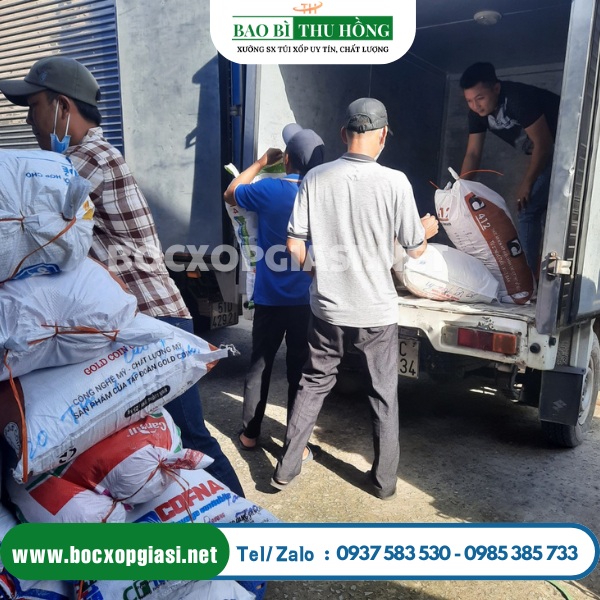 Hỗ trợ miễn ship TpHCM, Giao đi chành cho khách tỉnh Hỗ trợ miễn ship TpHCM, Giao đi chành cho khách tỉnh