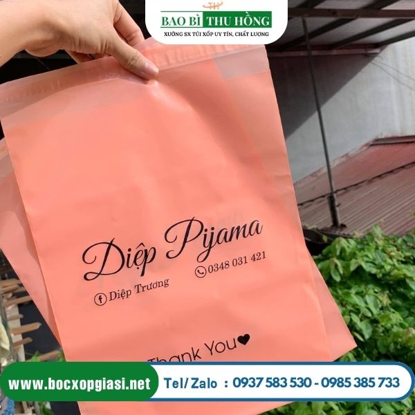 In túi niêm phong nâng tầm thương hiệu cho cửa hàng bạn In túi niêm phong nâng tầm thương hiệu cho cửa hàng bạn