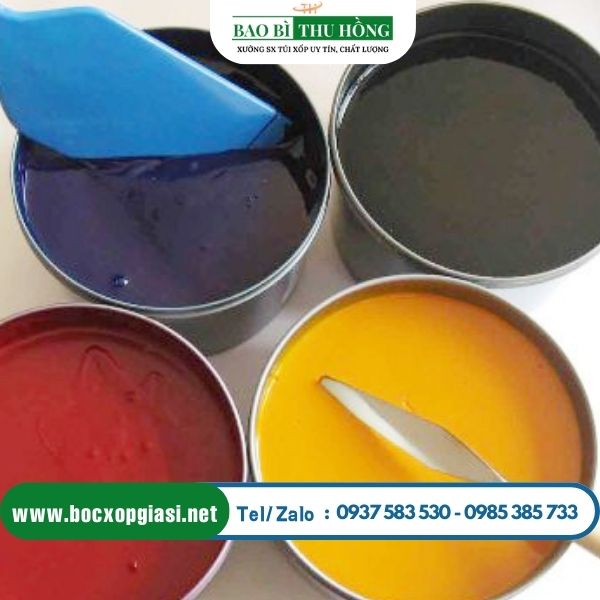 Chuẩn bị mực phù hợp với mẫu thiết kế Chuẩn bị mực phù hợp với mẫu thiết kế