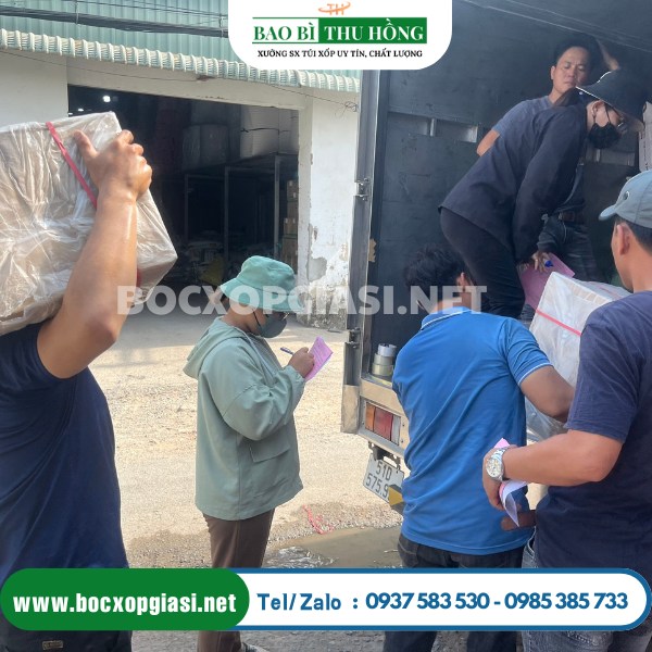 Tại TpHCM, Đặt hàng giao ngay Tại TpHCM, Đặt hàng giao ngay