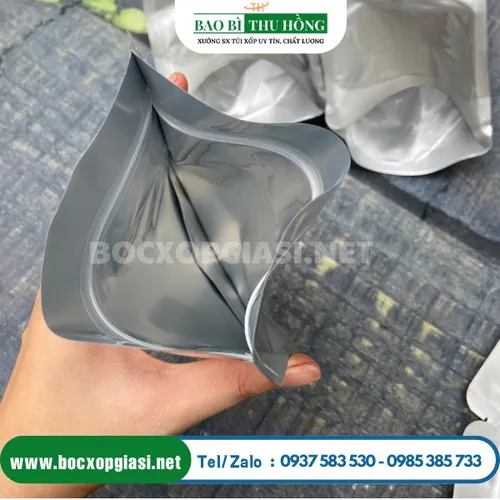 Túi zipper 2 mặt tráng bạc đáy đứng 15x 22cm