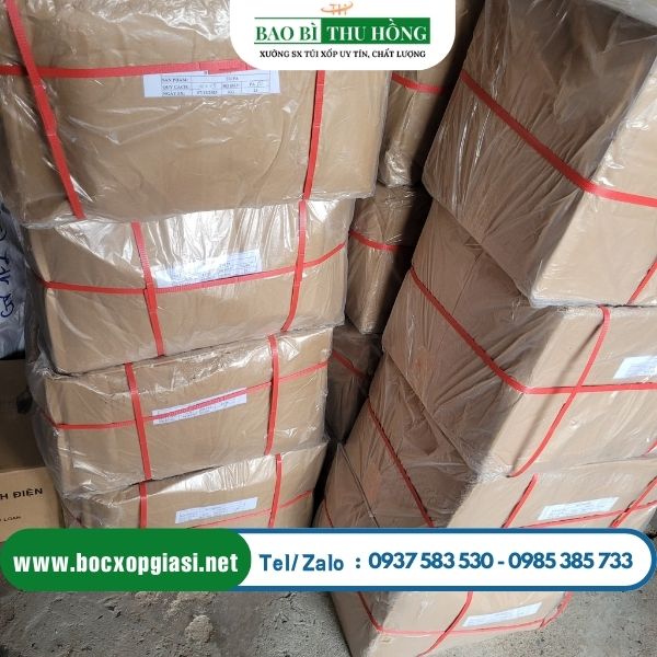 Quy cách đóng gói thùng 25kg túi hút chân không giao đi cho khách nhập sỉ Quy cách đóng gói thùng 25kg túi hút chân không giao đi cho khách nhập sỉ