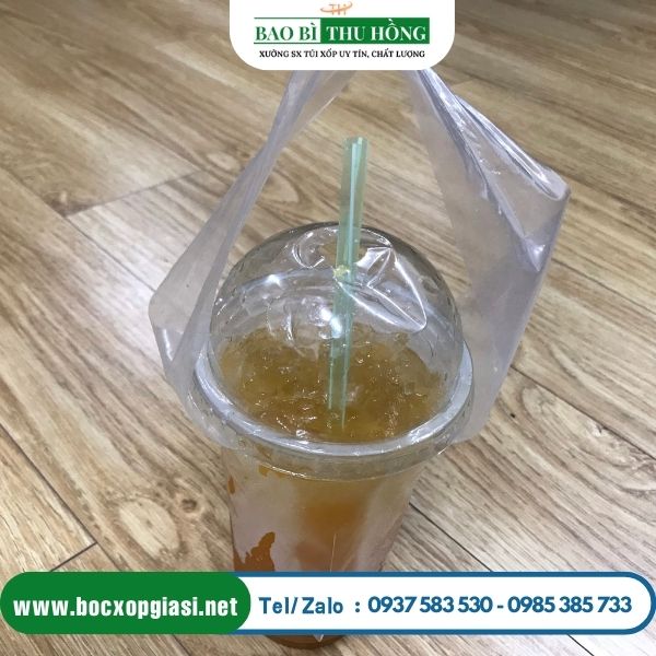 Túi chữ T đựng ly đồ uống mang đi giá rẻ tiết kiệm Túi chữ T đựng ly đồ uống mang đi giá rẻ tiết kiệm
